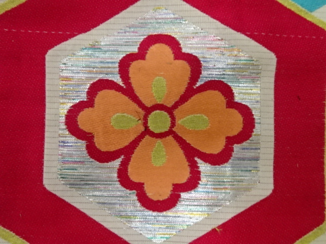 アンティーク　花亀甲模様織出し名古屋帯